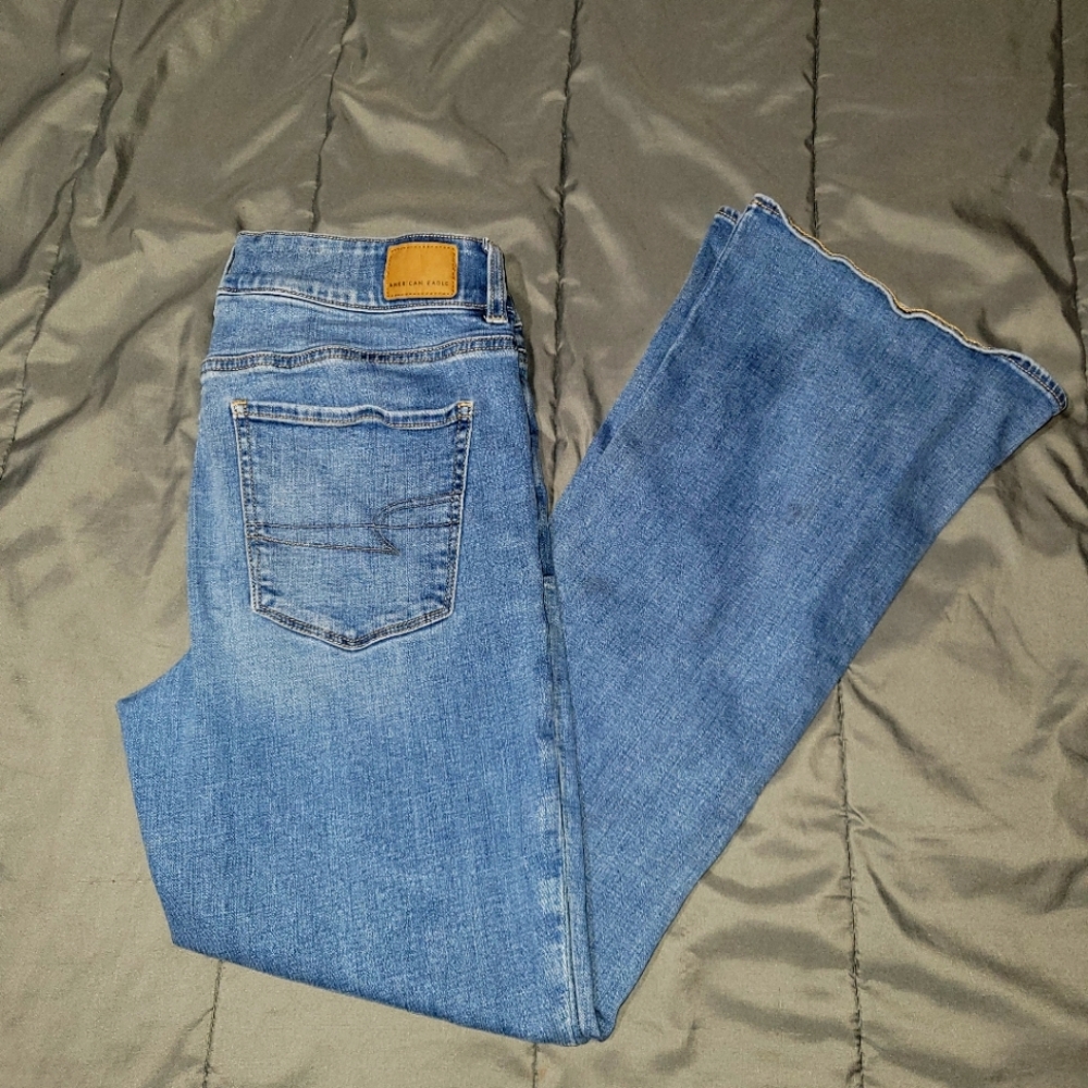 COPY - American eagle jeans